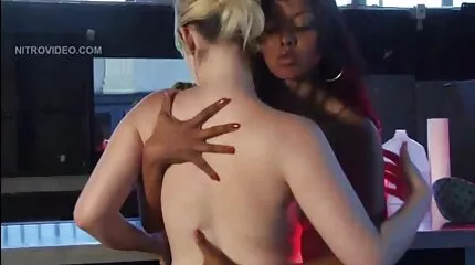 E nylon porr pornostar pornstar suger amatör sex pickup samt