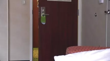 Erotisk tecknad porrfilm dvd där babe blir tungan fast i fitta djupt